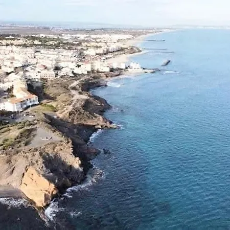 펜션 T4, Ile De La Marina, Parking