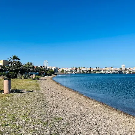 Semesterbostad T4, Ile De La Marina, Parking *
