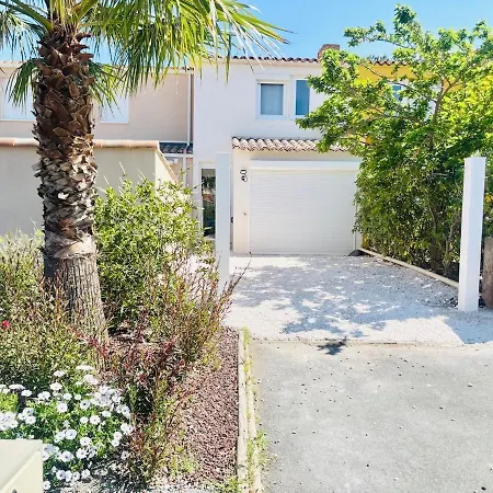 Semesterbostad T4, Ile De La Marina, Parking Agde